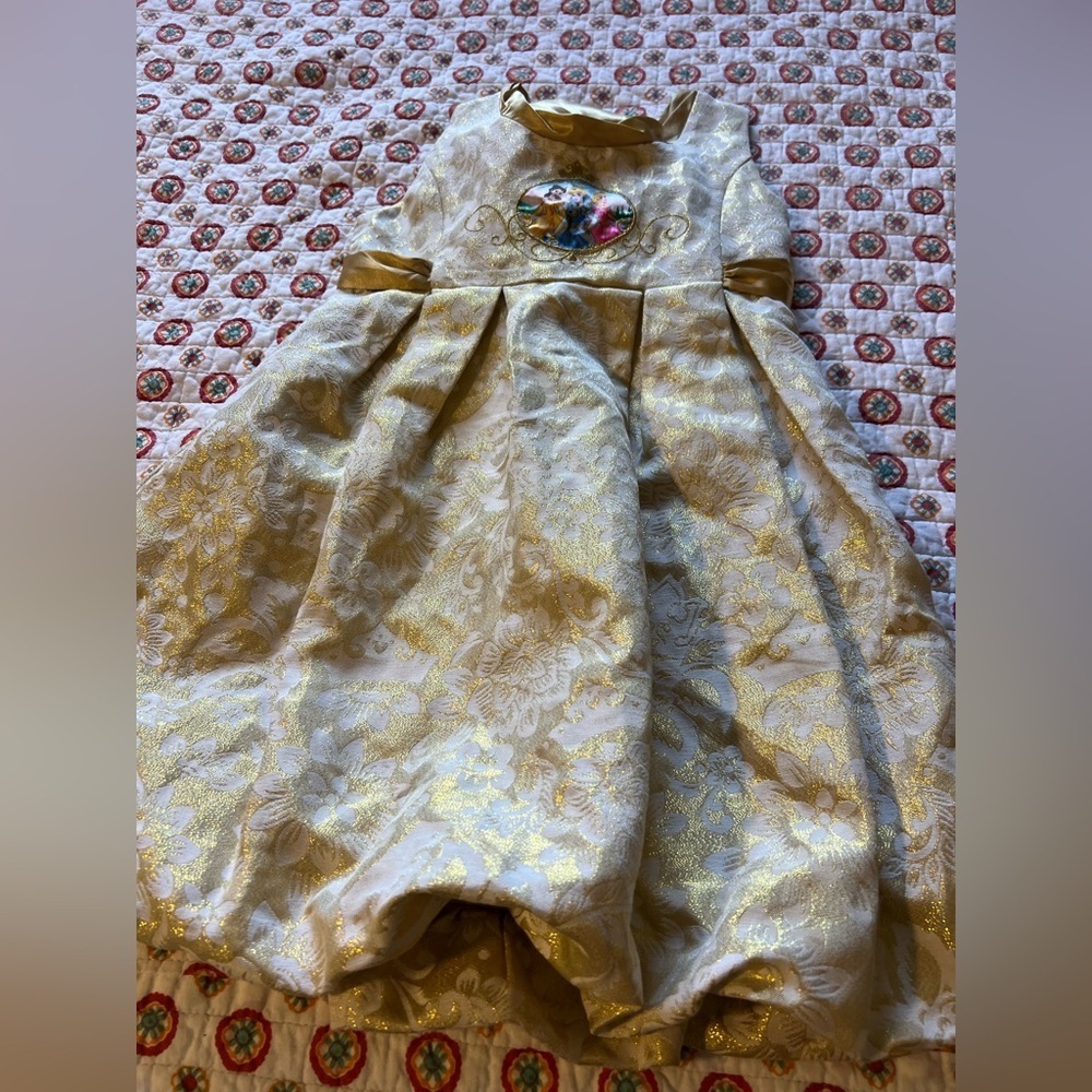 EUC Y2K 2000s Disney Store Official Girl’s Youth Metallic Gold size 7 - Picture 2 of 7